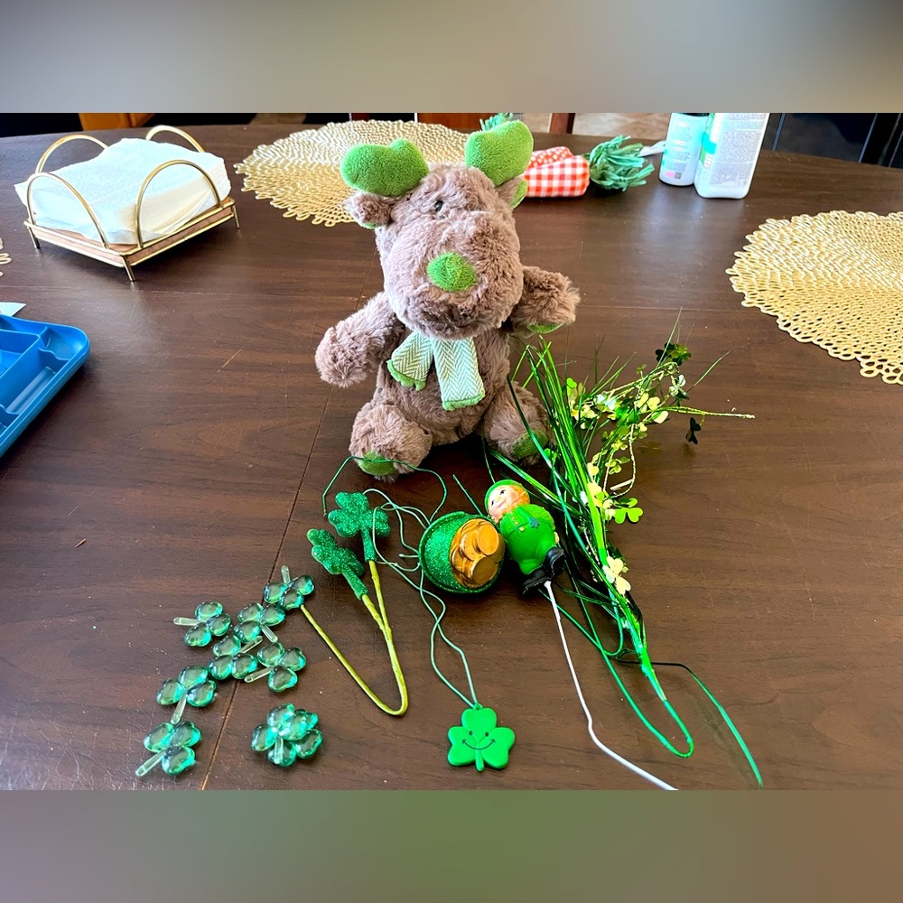 ST PATTYS DAY DECOR BUNDLE